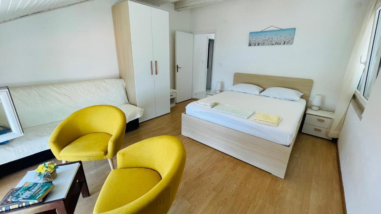 Apartments Danijela Lumbarda Extérieur photo