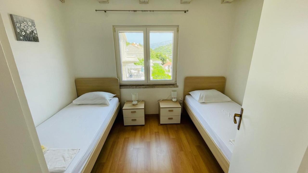 Apartments Danijela Lumbarda Extérieur photo