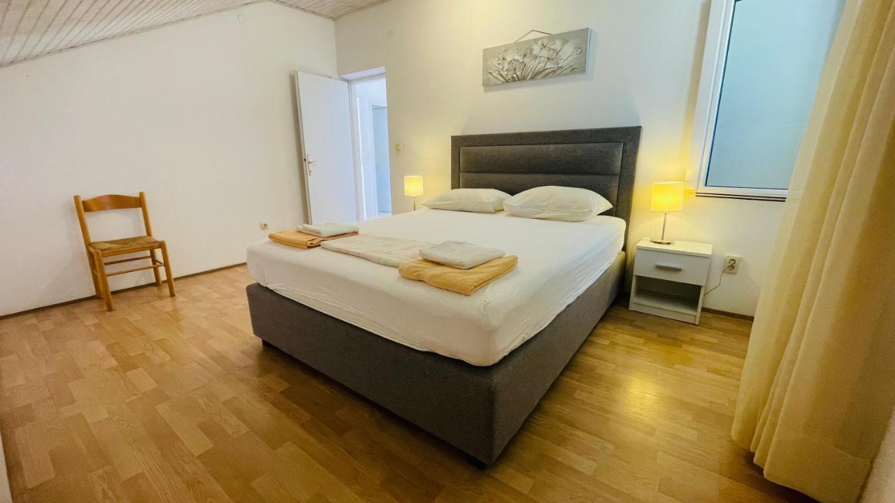Apartments Danijela Lumbarda Extérieur photo
